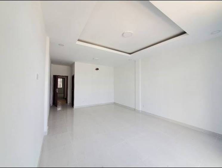 5 Bedrooms Shophouse Na prodej for $252,000