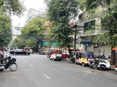 Daun PenhCommercialShophouse出售，价格$750,000