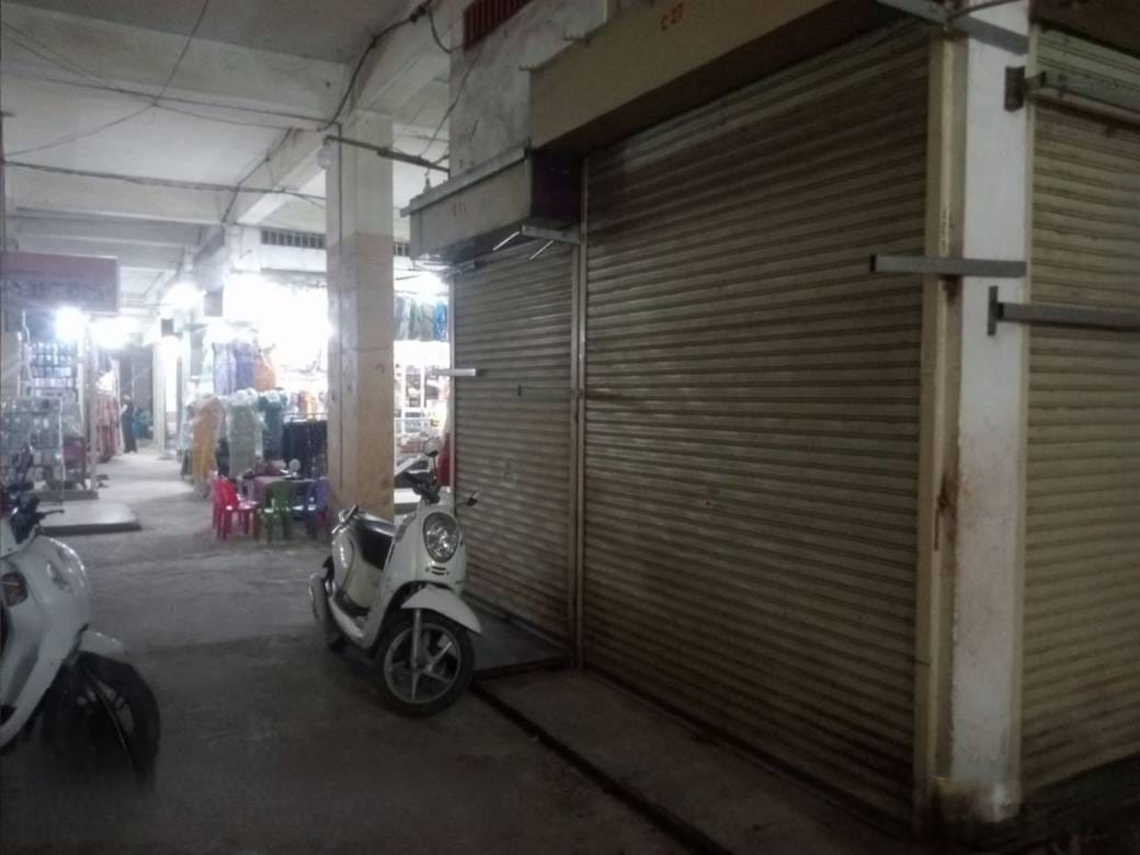 ขายปลีก สำหรับขาย ใน ตาเขมา, ตาเขมา, กันดาล