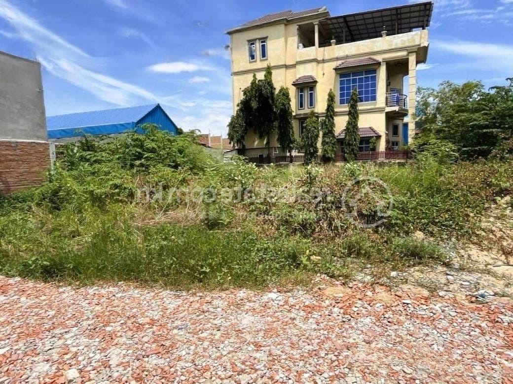 Lot For Sale in Dangkao $140,000