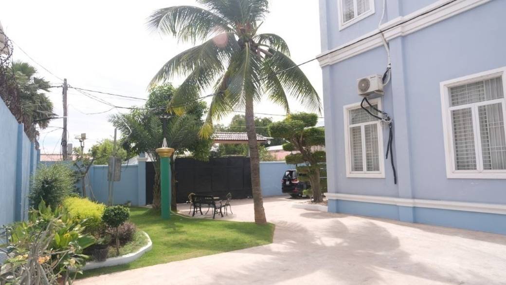 วิลล่า For Sale & Rent ขนาดที่ดิน 632.5 ตร.ม.