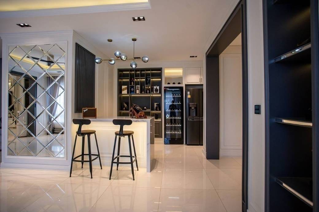 Villa For Sale & Rent de 368 m² de terrain