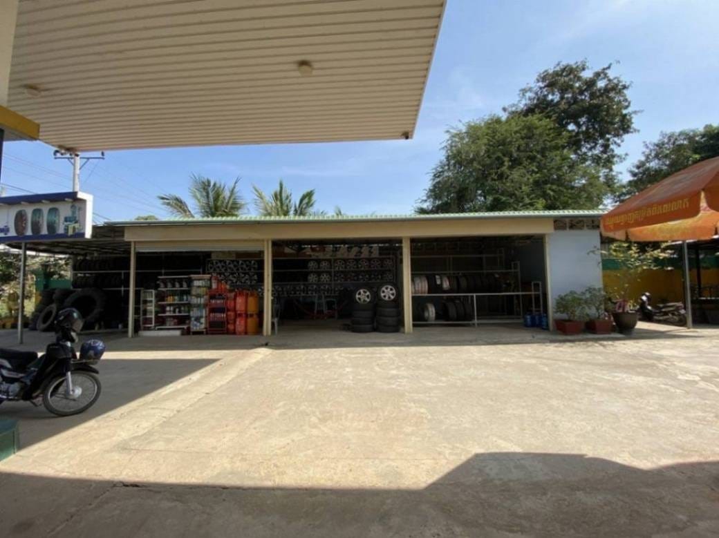 Shophouse For Sale in Phnum Sampov, Banan, Battambang