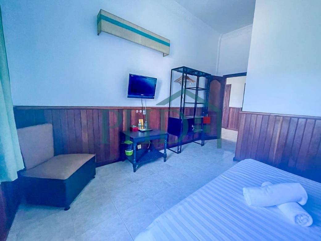 Hotel For Rent with 3 Parking Space