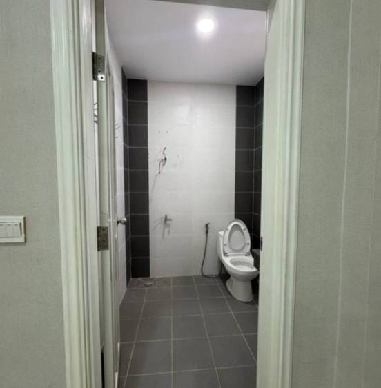 3 Bedrooms House and lot Na prodej