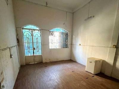120 sqm Living Size Shophouse For Rent in Boeng Keng Kang