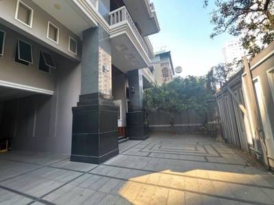 $7,000 Building