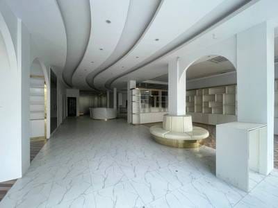 957.8 sqm Living Size Shophouse For Rent in Boeng Keng Kang