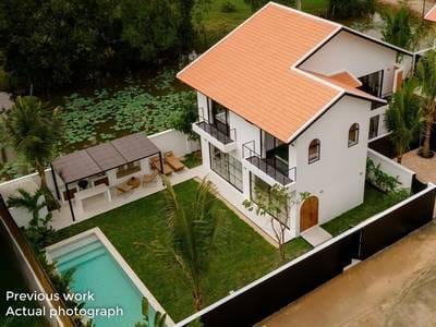 235 sqm Land Size Villa For Sale