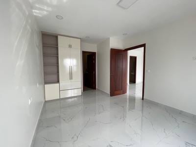 3 Bedrooms Apartmán K pronájmu
