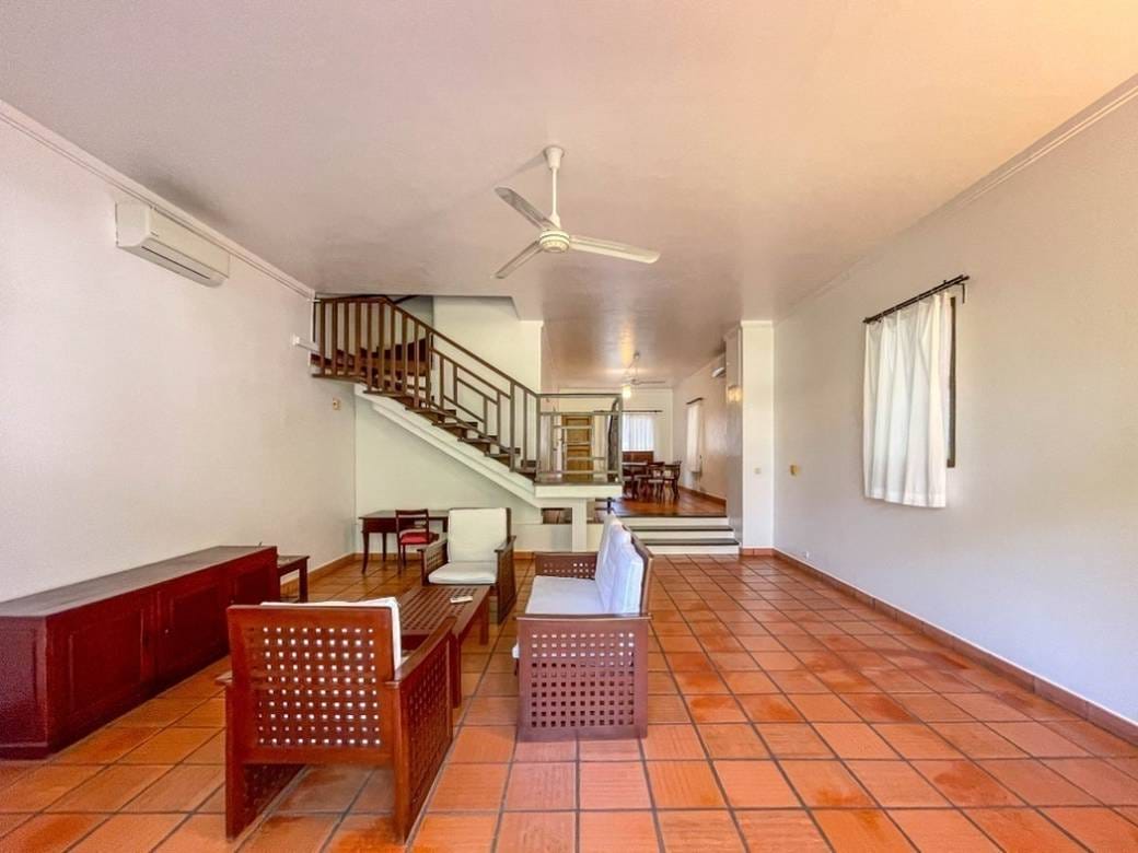 Vila K pronájmu in Chamkarmon $3,500