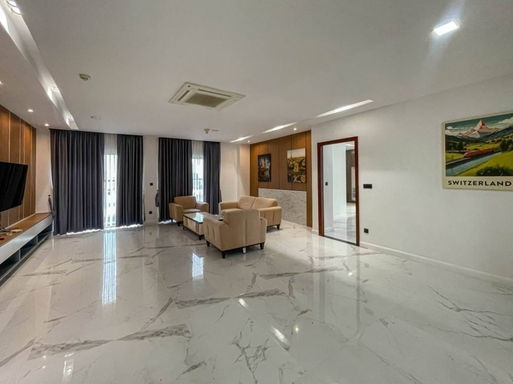 213 sqm Living Size Apartmán K pronájmu in Toul Kork