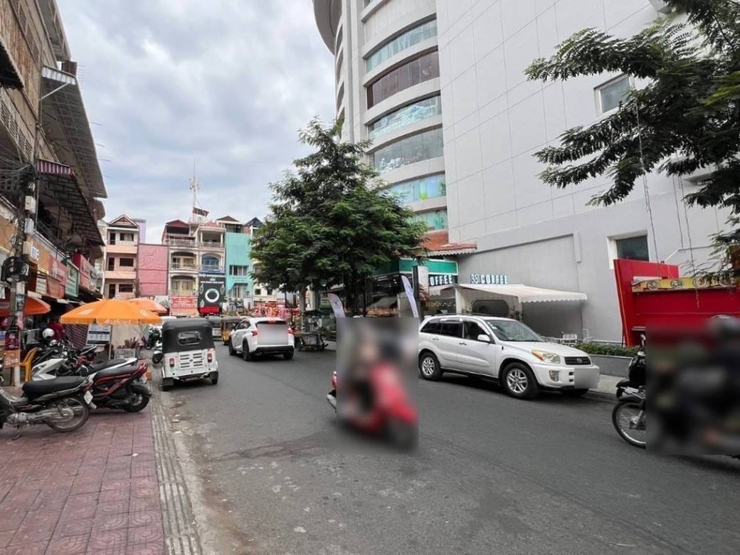 $830,000 CommercialShophouse