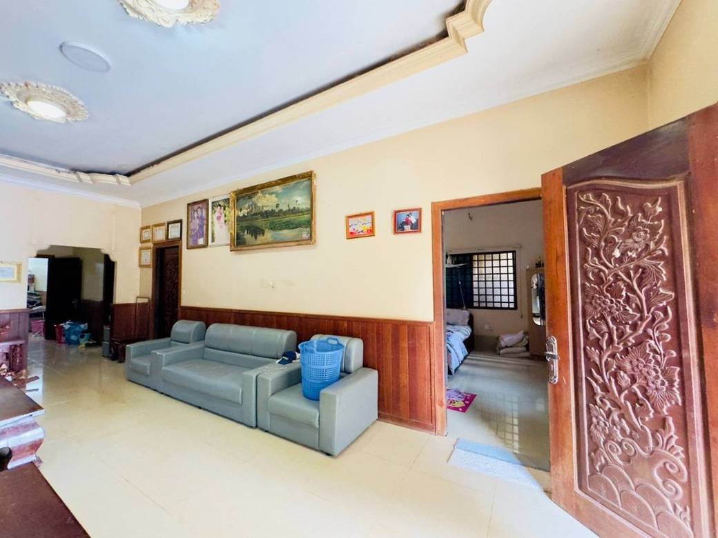 Sala Kamraeuk Vila Na prodej in Sala Kamraeuk
