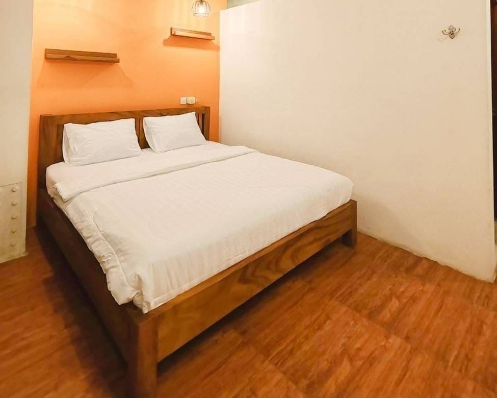 Apartment For Rent in Tonle Bassac, Chamkarmon, Phnom Penh