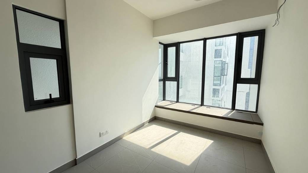 Urban Village Phase 2 | ខុនដូ សំរាប់លក់ ទំហំផ្ទះ 28-111 ម៉ែត្រការ៉េ នៅMeanchey