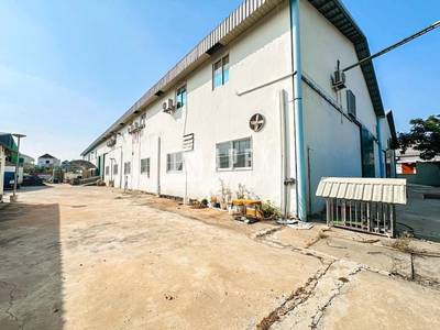 Sen Sok에 있는 전용면적 2,700㎡ 창고 임대