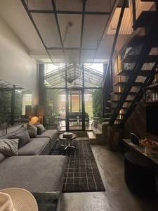 Mieszkanie For Sale & Rent z 2 sypialniami za $155,000
