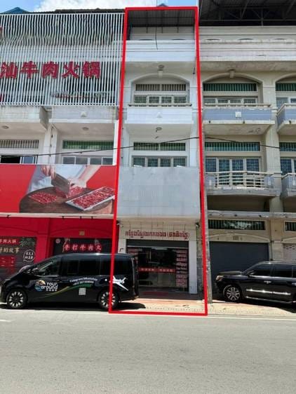 Sen Sok226.8平方米使用面积店屋出售