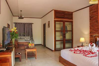 875 sqm Land Size Hotel Na prodej