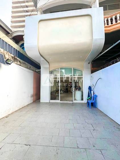 $9,000 Podnik