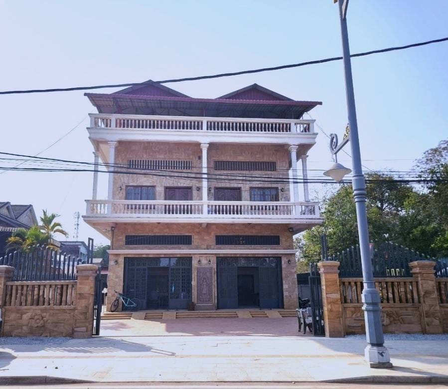 $1,500 Villa