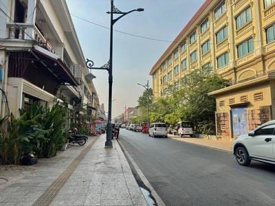 192 sqm Living Size CommercialShophouse For Sale & Rent in Siem Reap