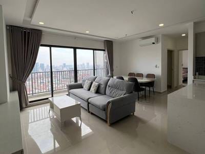3 Bedrooms Apartment For Rent