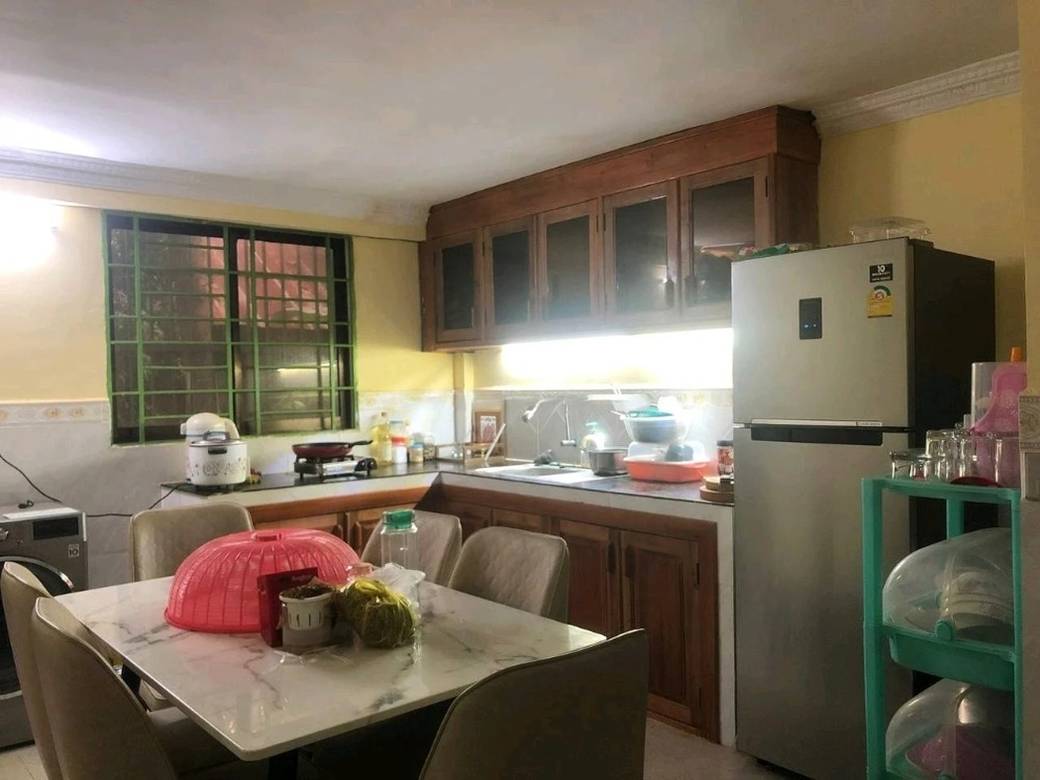 Flat House For Sale in Chbar Ampov $55,000