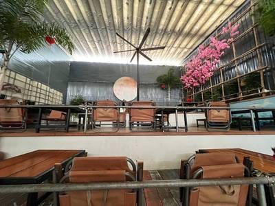 446 sqm Land Size Shophouse Na prodej