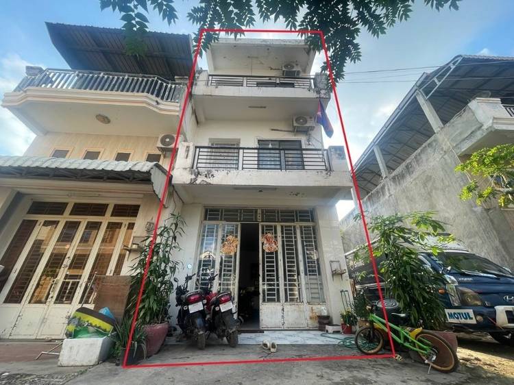 Link House For Sale in Kouk Khleang, Sen Sok, Phnom Penh