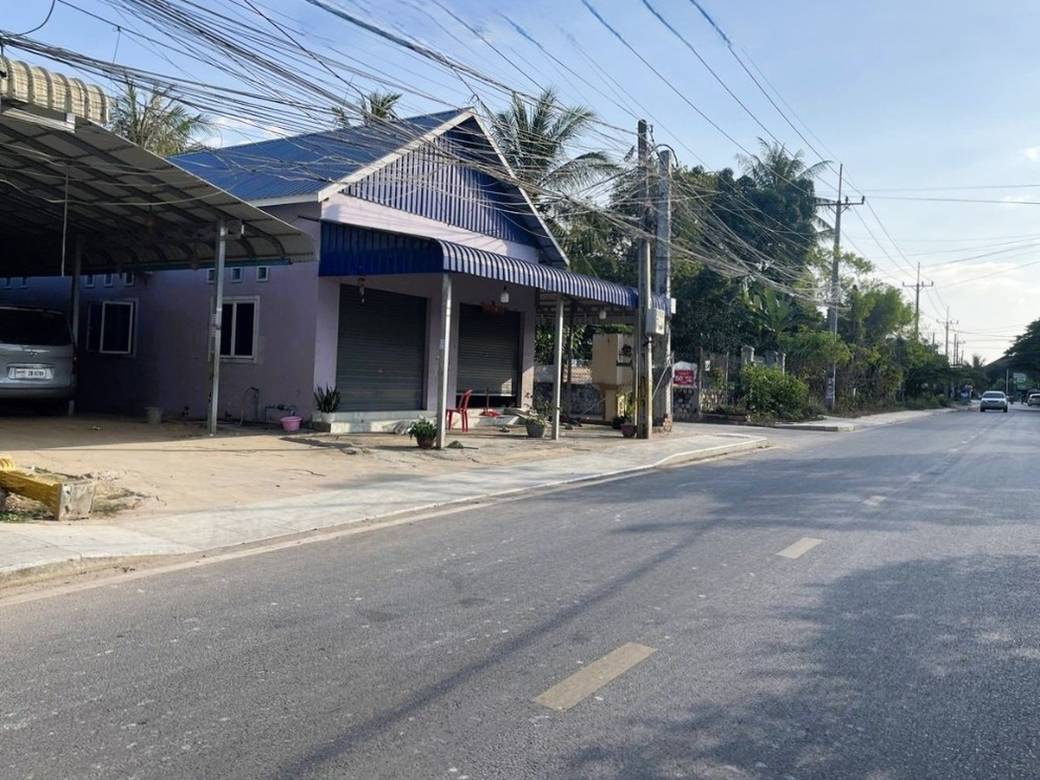 House and lot សំរាប់លក់ ទំហំផ្ទះ 84 ម៉ែត្រការ៉េ នៅSiem Reap