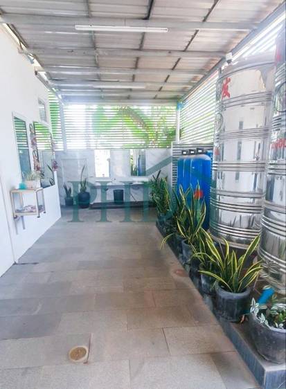 Lot À louer de 364.5 m² de terrain