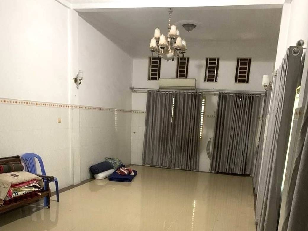 150 sqm Land Size Flat House Na prodej