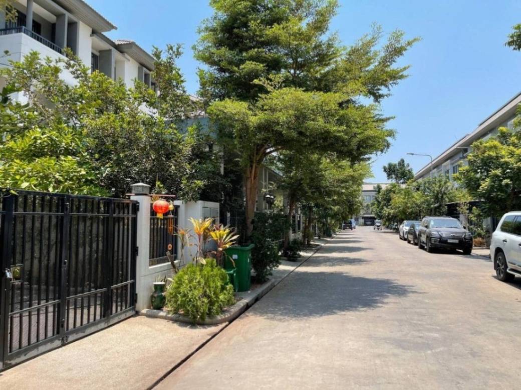 别墅出售，位于Tuol Sangkae 2村, 雷西郊区, 金边