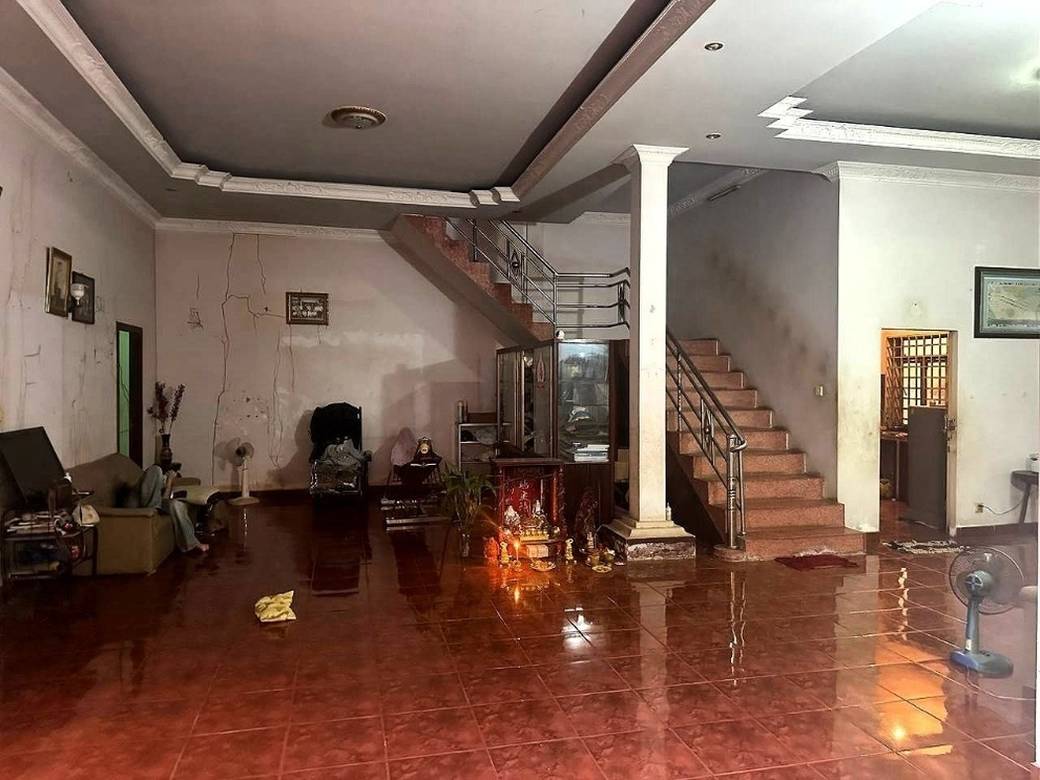 수정화구, 수정화구, 프놈펜에 있는 House and lot 매매