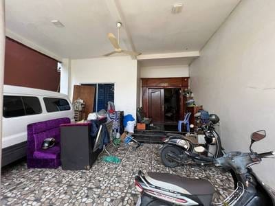 $200,000 Maison