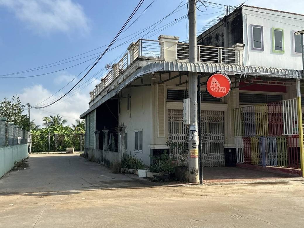 Flat House Na sprzedaż w Preaek Luong, Khsach Kandal, Kandal