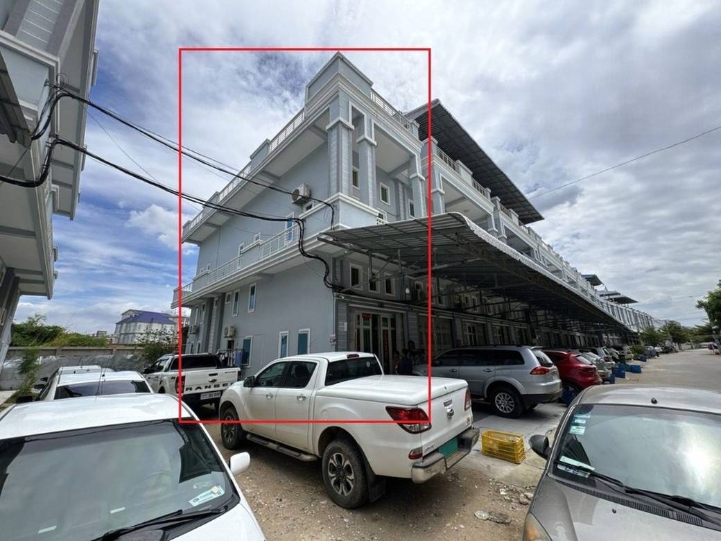 แฟลตเฮ้าส์ สำหรับขาย ขนาดที่ดิน 91 ตร.ม.