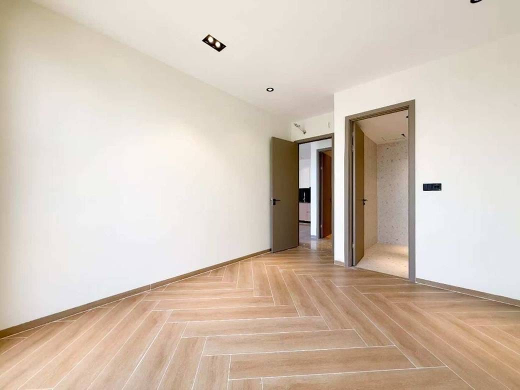 Condo For Sale in Boeng Keng Kang $235,000