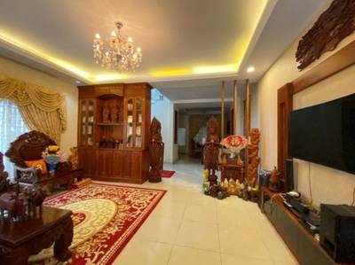 វីឡា តម្លៃ $350,000