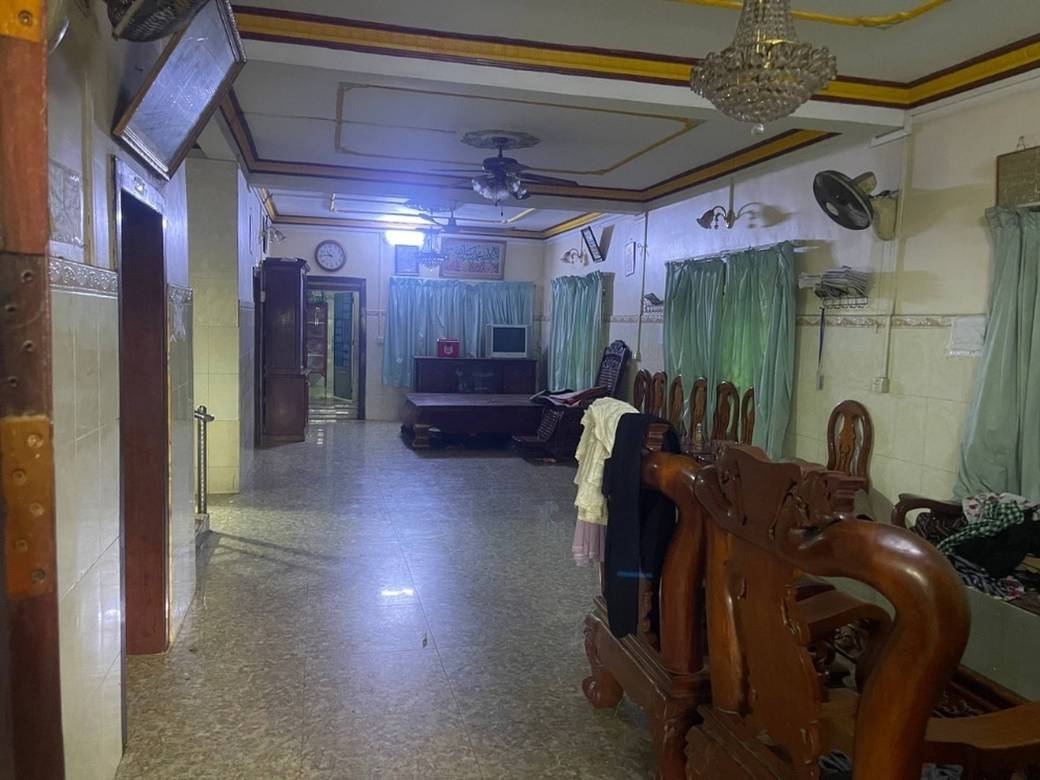 House and lot Na prodej in Chroy Changvar $1,000,000