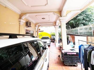 840 sqm Living Size Villa For Rent in Boeng Keng Kang