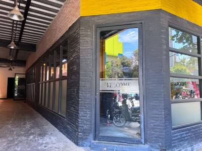 ตึกแถว สำหรับเช่า ใน Boeng Keng Kang $4,500