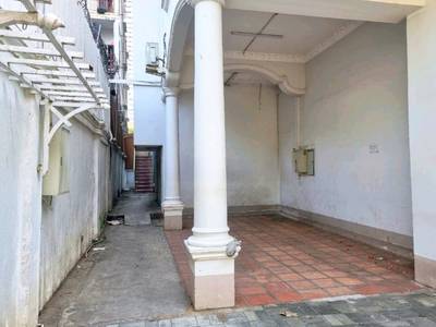 540 sqm Land Size Shophouse For Rent