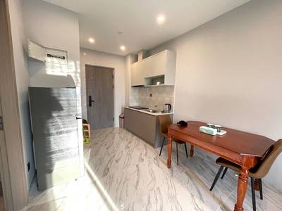 Zařízeno Condo K pronájmu