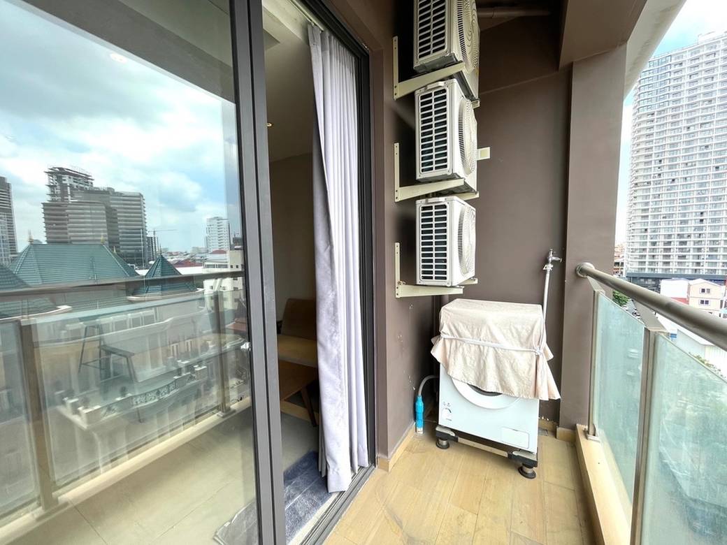 Condo For Rent in Toul Kork $650