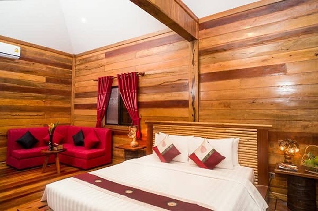 $950 Villa