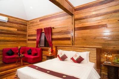 $950 Villa