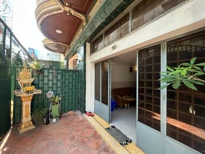 Shophouse K pronájmu in Tonle Bassac, Chamkarmon, Phnom Penh